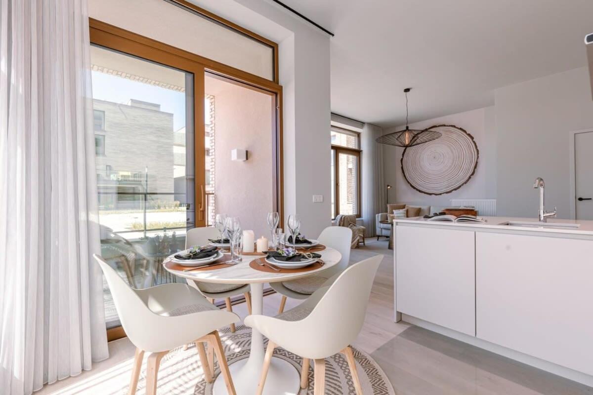 Luxurious Flat "De Zilte Zeezoen" Close To The Sea Ostenda Esterno foto