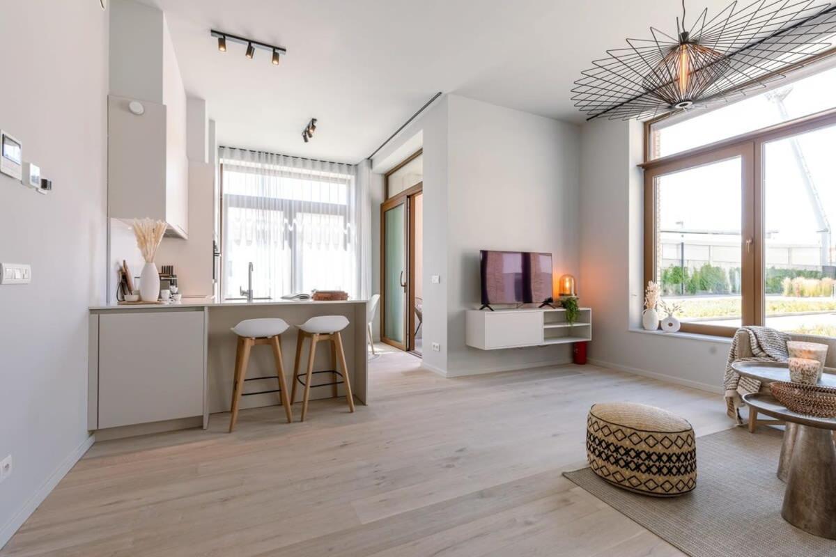 Luxurious Flat "De Zilte Zeezoen" Close To The Sea Ostenda Esterno foto